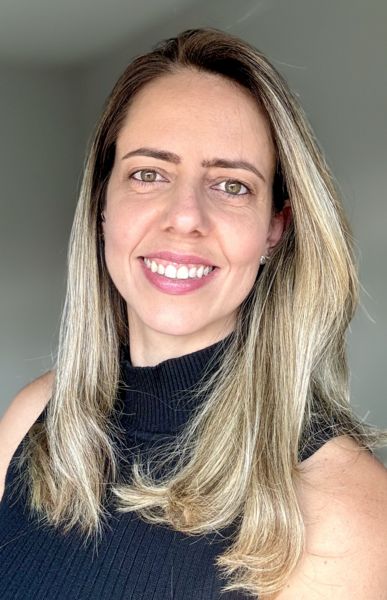 profile photo for Dr. Milena Samora dos Santos